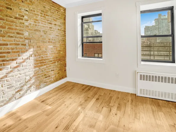 502 East 73rd Street image 3 of 5