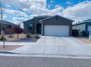 5215 Paseo Del Rio, Santa Fe, NM 87507