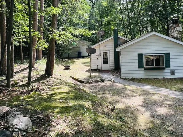 7661 John R Ct #R, Lake, MI 48632