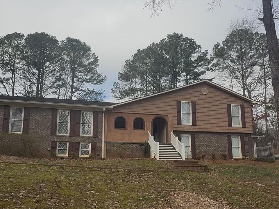 114 Morning Cir, Sylacauga, AL 35150 | Zillow