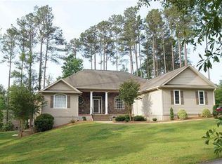 1230 Stillwater Dr, Seneca, SC 29672