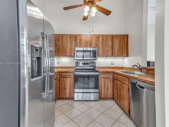 5th image of 790 S Wind Cir
