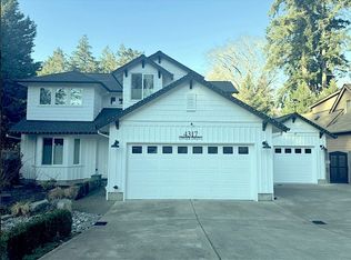 4317 Upper Dr, Lake Oswego, OR 97035