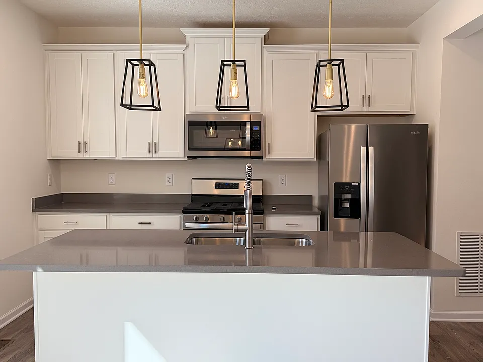 133 Affinity Dr