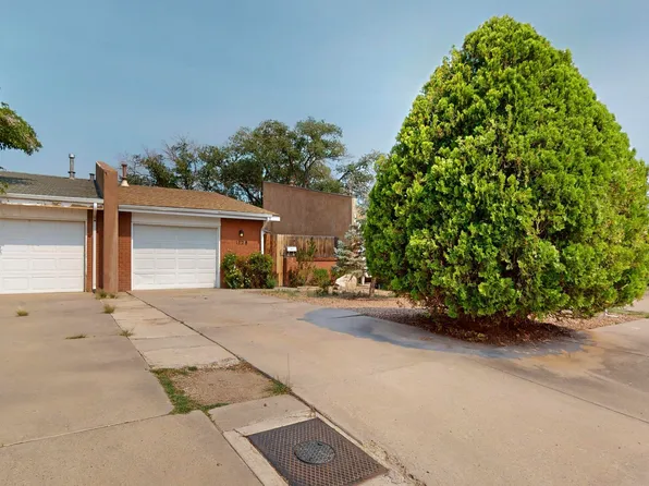 1128 Indiana St SE, Albuquerque, NM 87108