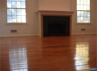 87 Holland Ave, Demarest, NJ 07627