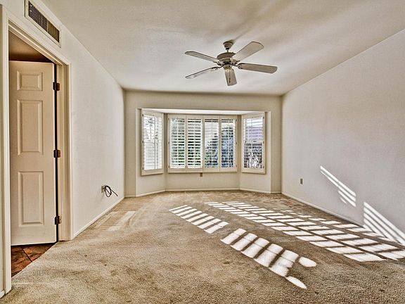 5th image of 14525 W Heritage Dr