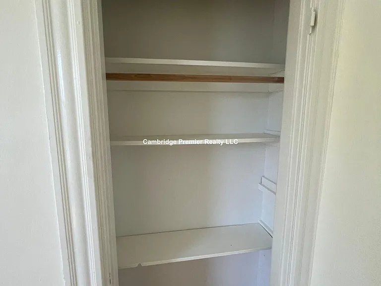 1427 Cambridge St #4 — Photo 2