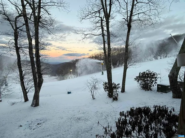 108 Eagles Ct, Wintergreen Resort, VA 22967