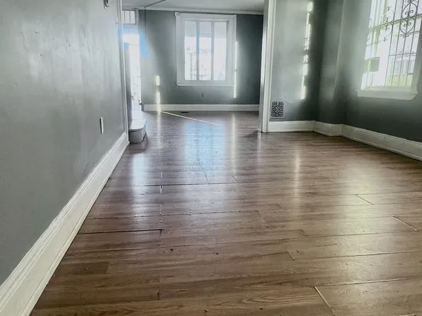 4844 N Front St, Philadelphia, PA 19120