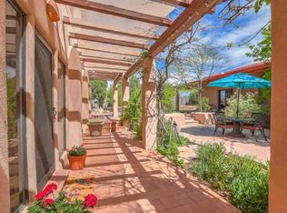 231 Tano Rd #A, Santa Fe, NM 87506