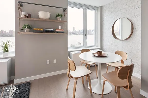 Rented by MNS Marketing | media 3