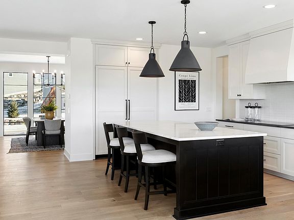 7th image of this home