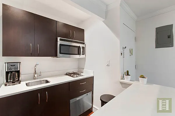 Rented by Halstead Real Estate | media 10