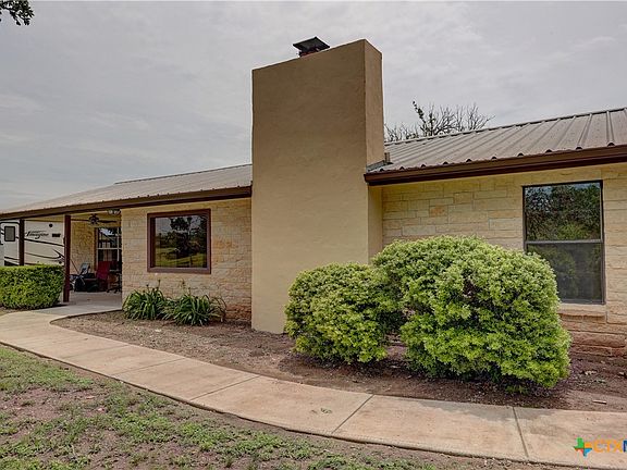 5th image of 210 Center Point Dr E