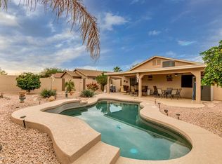 1157 E Silversmith Trl, San Tan Valley, AZ 85143