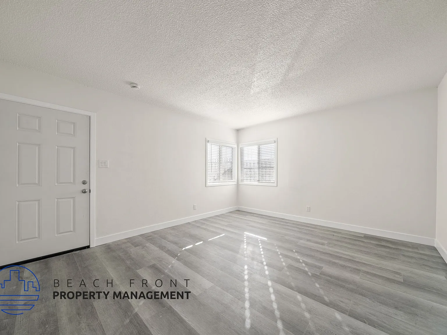 249-251 W. Pomona Blvd. — Photo 4