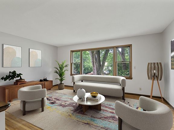 2nd image of 13873 Gladiola Way