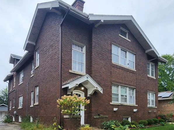 415 W Ridgeland Ave, Waukegan, IL 60085