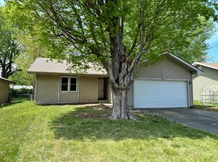 205 S Monte Vista Ave, Springfield, MO 65802