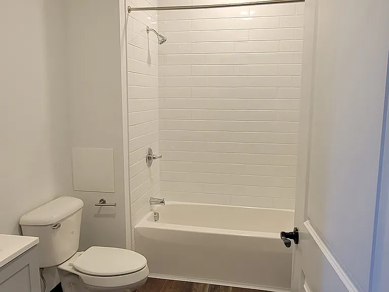 121 Penn Ave #204 — Photo 4