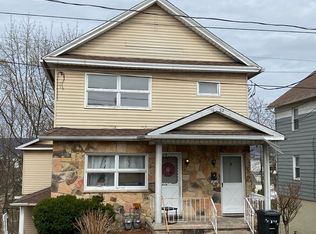 1032 Crown Ave, Scranton, PA 18505