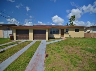 481 W 55th Pl, Hialeah, FL 33012