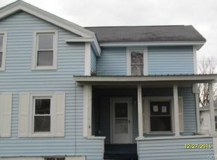 6191 Locust St, Williamson, NY 14589