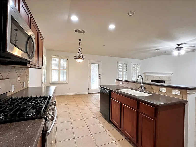9500 Castle Pines Dr — Photo 8