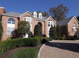 30 Bromley Rd, Montville, NJ 07045