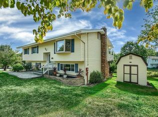 24 Beth Dr, Middletown, NY 10941