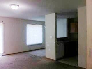 3rd image of 346 Stonewood Pl