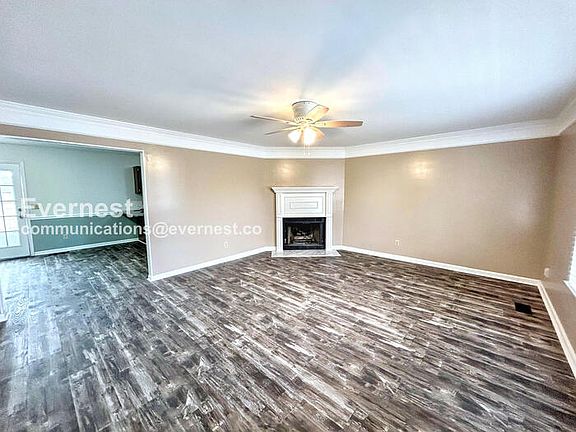 5th image of 2427 Riverstone Dr
