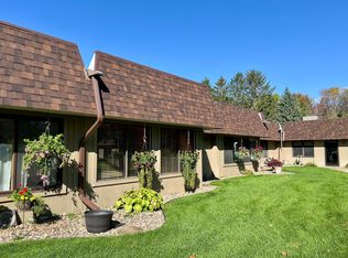 1000 Cannon Valley Dr APT 103, Northfield, MN 55057