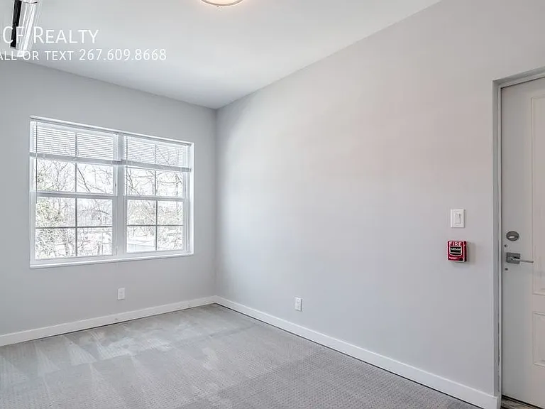 17 S 44th St #4 — Photo 9