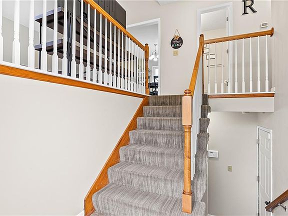 3rd image of 933 S Kisner Dr