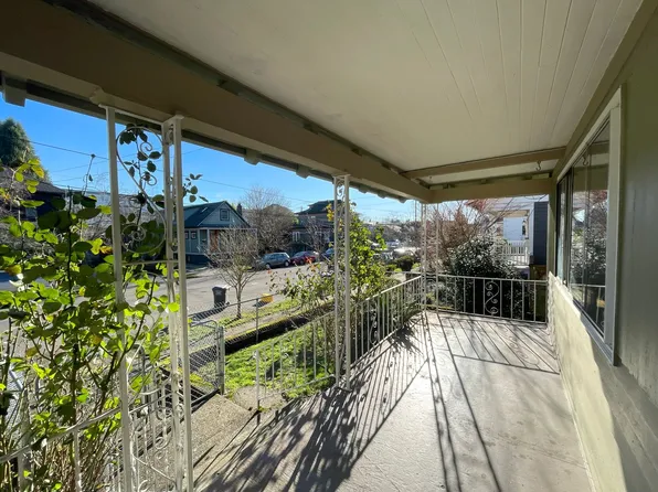 Spacious Boise Duplex with Outdoor Space and Basement Storage, 4037 N Gantenbein Ave, Portland, OR 97227