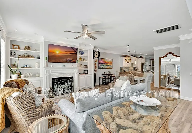 147 Palm Cove Way — Photo 3