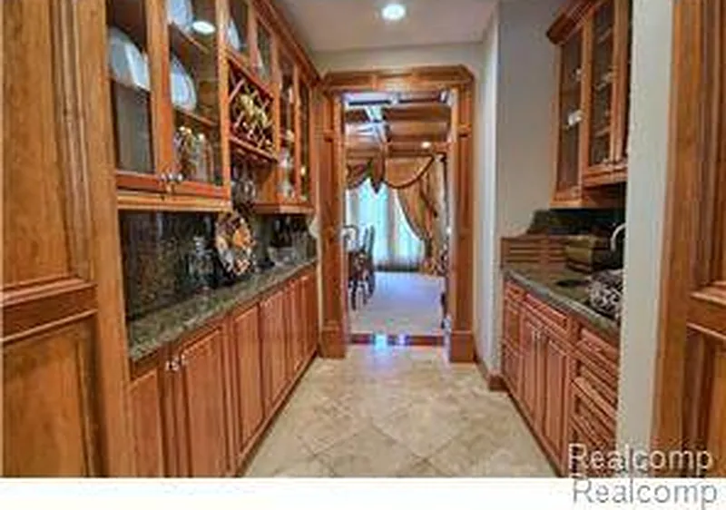 Thumbnail 14