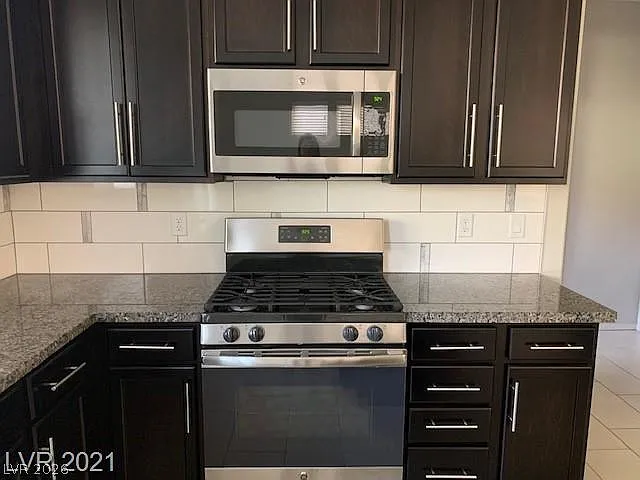 9584 Abbey Pond Ave — Photo 7
