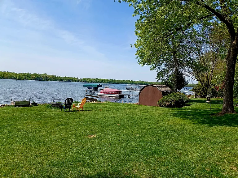 6375 N Shore Dr — Photo 15