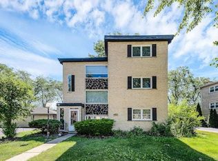 516 W Ida Ct #1, Mount Prospect, IL 60056