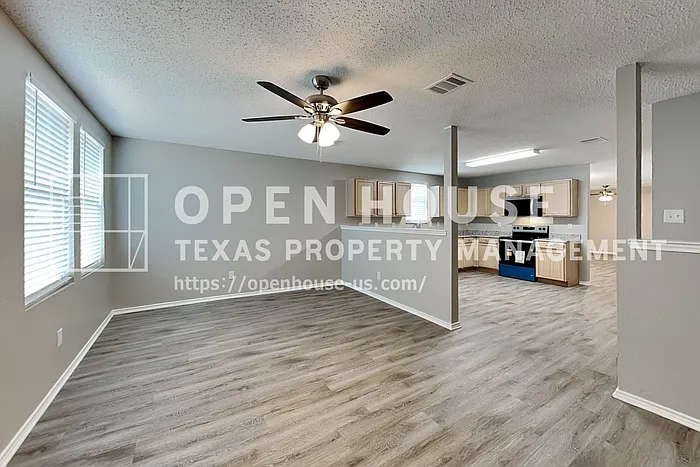 900 Rose Crystal Way — Photo 8