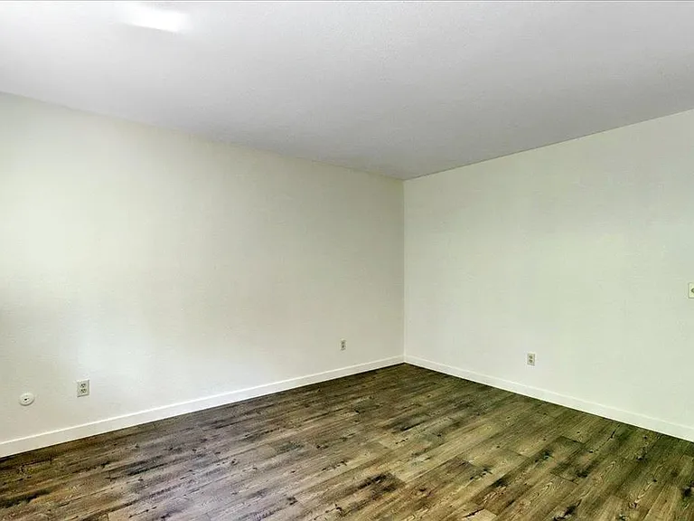 14319 Knobcone Dr — Photo 23