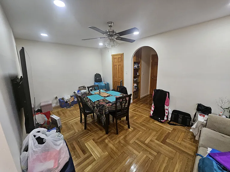 7201 8th Ave #1 — Photo 3
