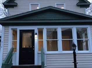 914 Dewey Ave, Kalamazoo, MI 49001