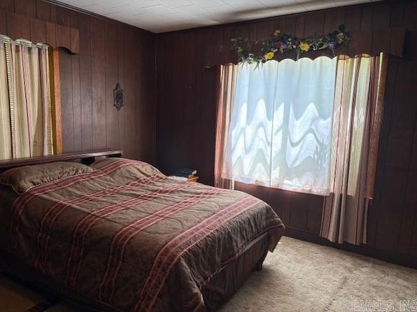 5396 Highway 371, Blevins, AR 71825