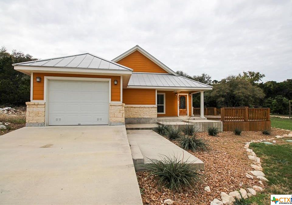 1st image of 364 Scenic Hills Dr