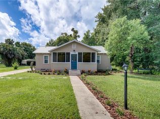 1106 W Church St, Deland, FL 32720