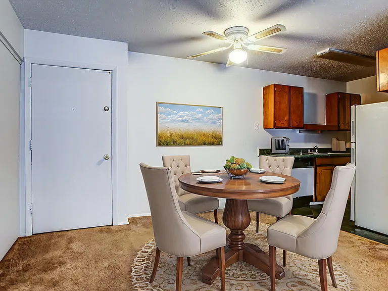 Cedar Creek Apartments — Photo 42